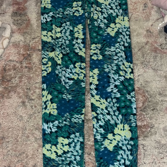 Aerie xtra holdup leggings!! - Picture 4 of 4